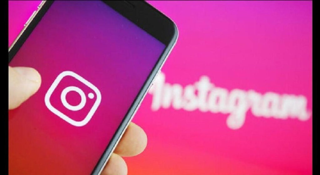 Instagram tidak bisa tag teman. 